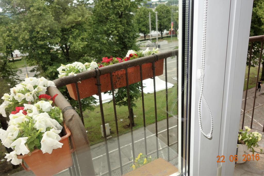 Riga Old Town River View With Balcony מראה חיצוני תמונה
